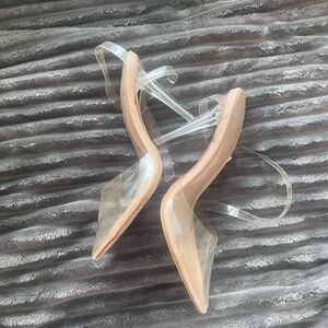 MISSGUIDED CLEAR POINTED TOE HEELS